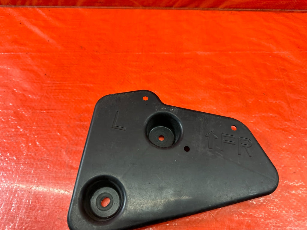 17 20 INFINITI Q60   TUNNEL STAY BRACKET   LEFT   OEM FACTORY #2005