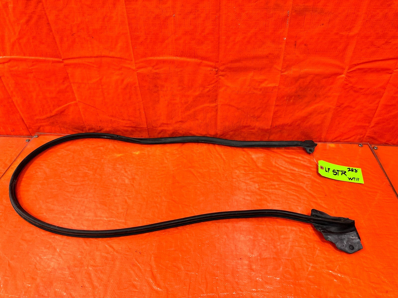02 10 LEXUS SC430   DRIVER LEFT FRONT   DOOR WEATHER STRIP   OEM FACTORY OE #2880