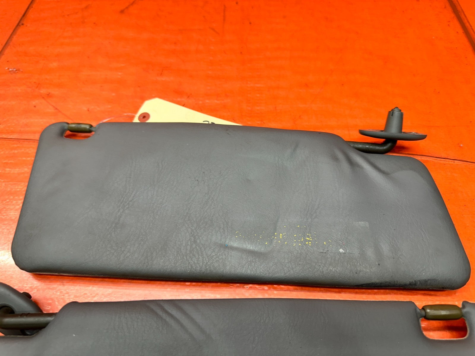 97 01 HONDA PRELUDE 2.2L DRIVER PASSENGER FRONT SUN VISOR SHADE SET OEM #3369