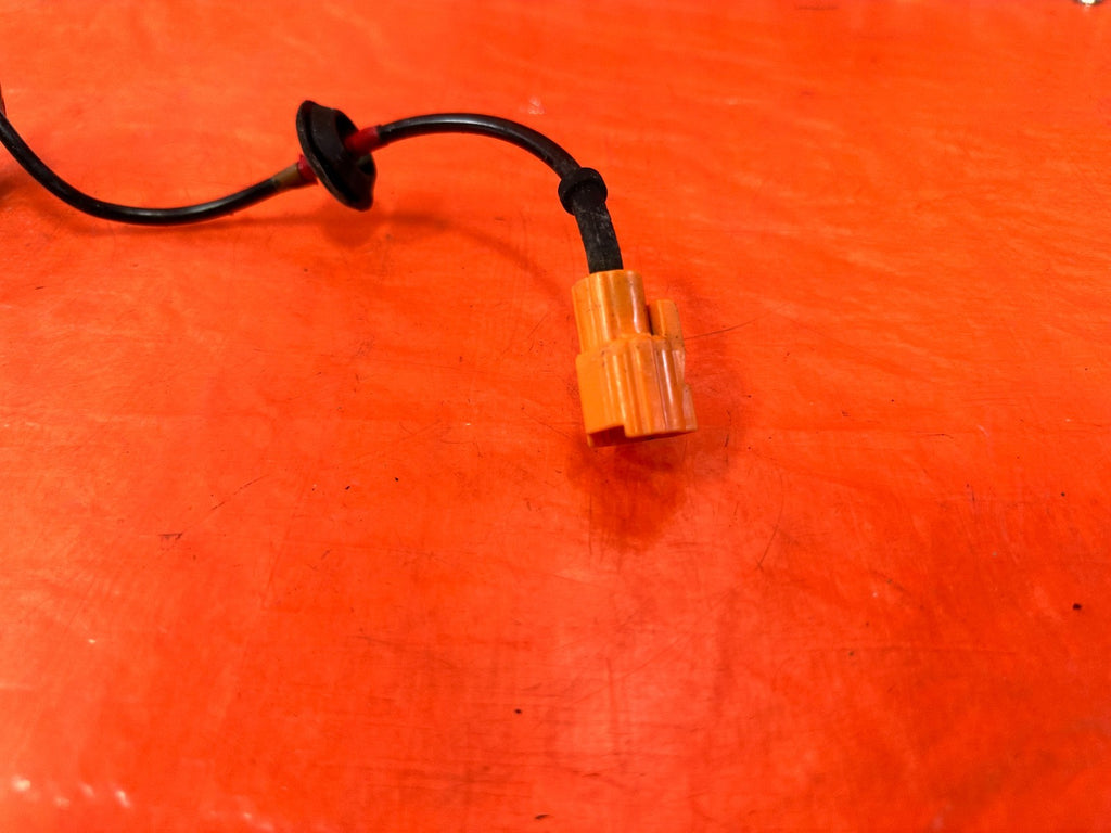 97 01 HONDA CR V CRV   ABS WIRE SPEED SENSOR   RIGHT FRONT   OEM #3011