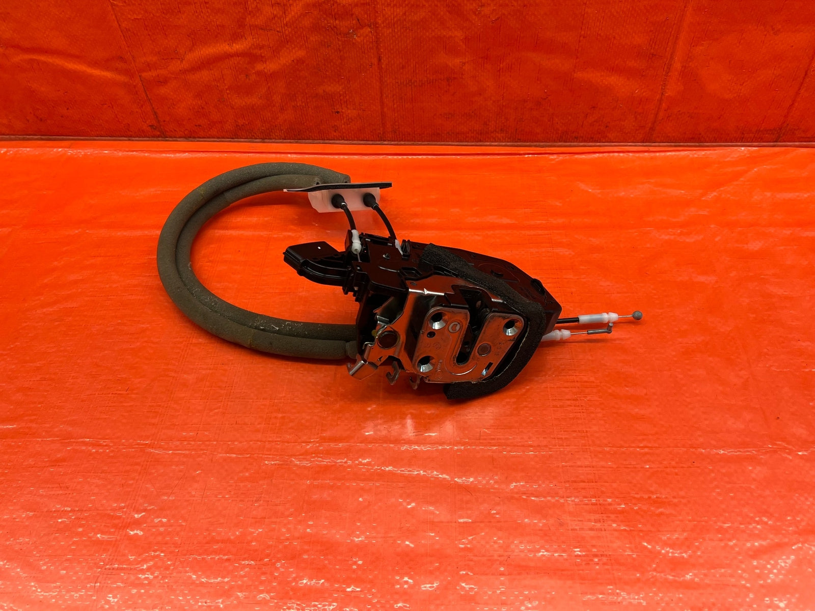 08 15 INFINITI G37 & Q60   PASSENGER RIGHT DOOR LOCK ACTUATOR LATCH   OEM #1904