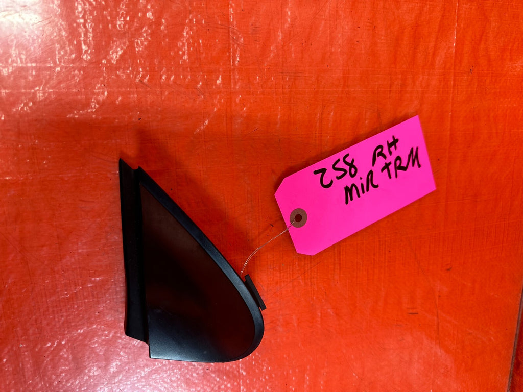 02 05 HONDA CIVIC SI EP3 HATCHBACK RIGHT EXTERIOR MIRROR TRIM COVER PLASTIC #2583