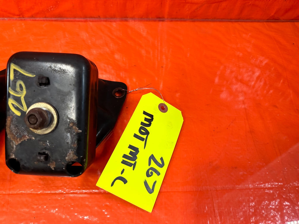 90 97 MAZDA MX 5 MIATA   MANUAL MOTOR MOUNT SET LEFT RIGHT FRONT   OEM #2675