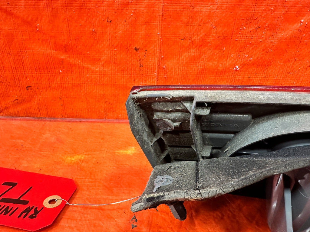 11 14 ACURA TSX   PASSENGER RIGHT INNER TAIL LIGHT LAMP TRUNK   OEM FACTORY 3056