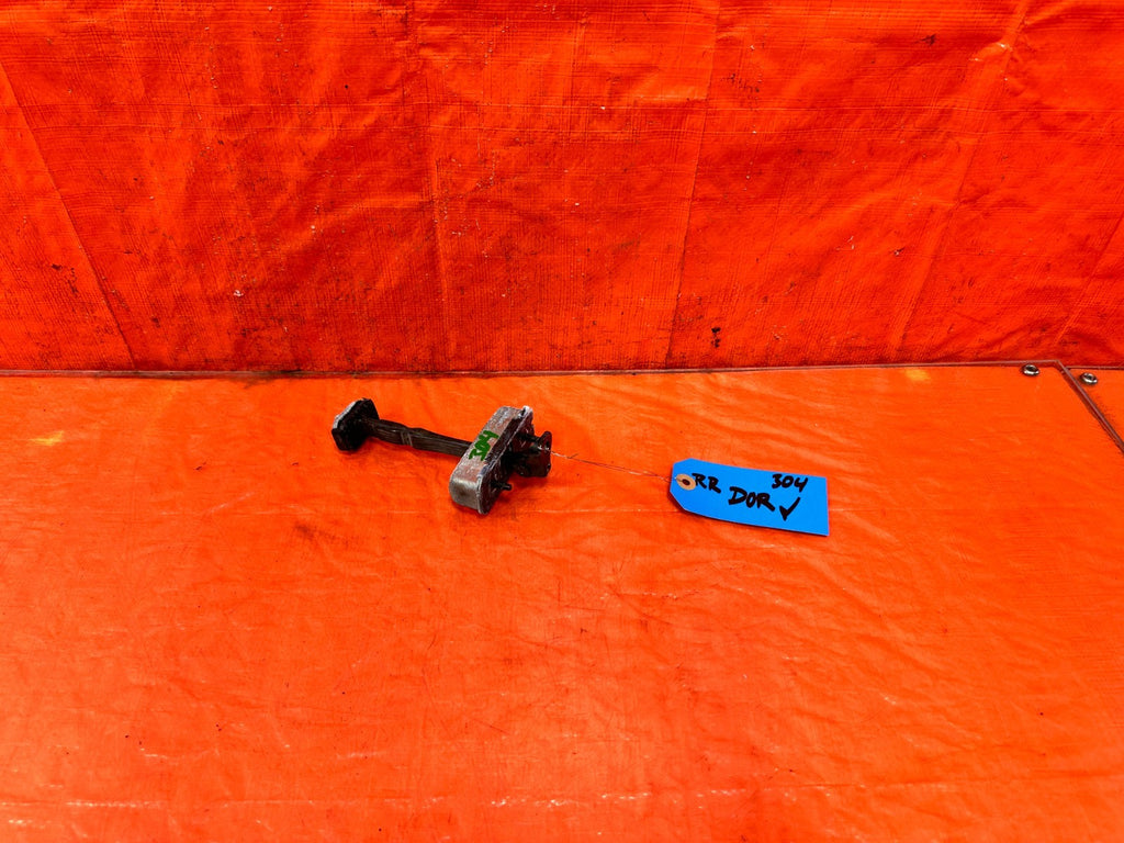 04-08 ACURA TSX - PASSENGER REAR DOOR CHECKER HINGE ARM STOPPER - OEM #3040