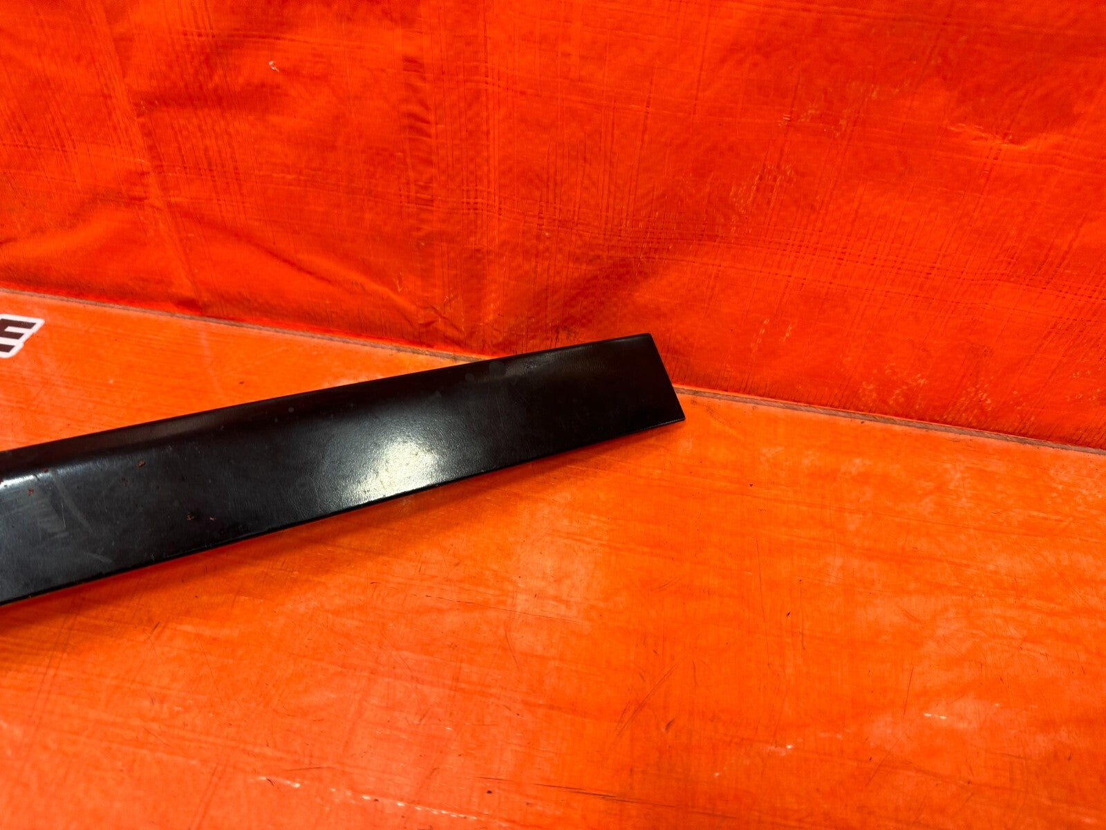 92 93 HONDA CIVIC COUPE & HATCH DRIVER LEFT DOOR SASH TRIM MOLDING STRIP OEM 2211