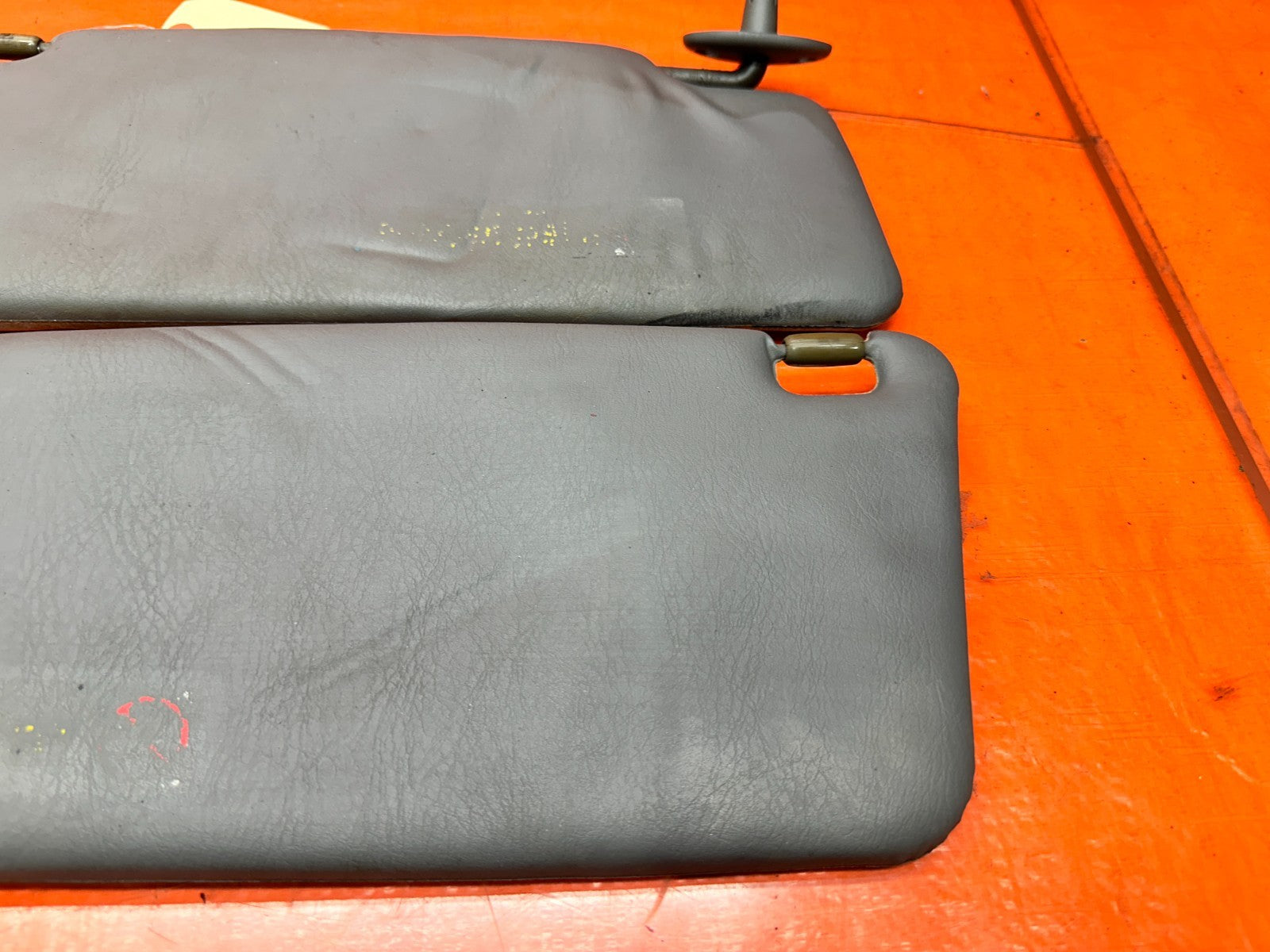 97 01 HONDA PRELUDE 2.2L DRIVER PASSENGER FRONT SUN VISOR SHADE SET OEM #3362