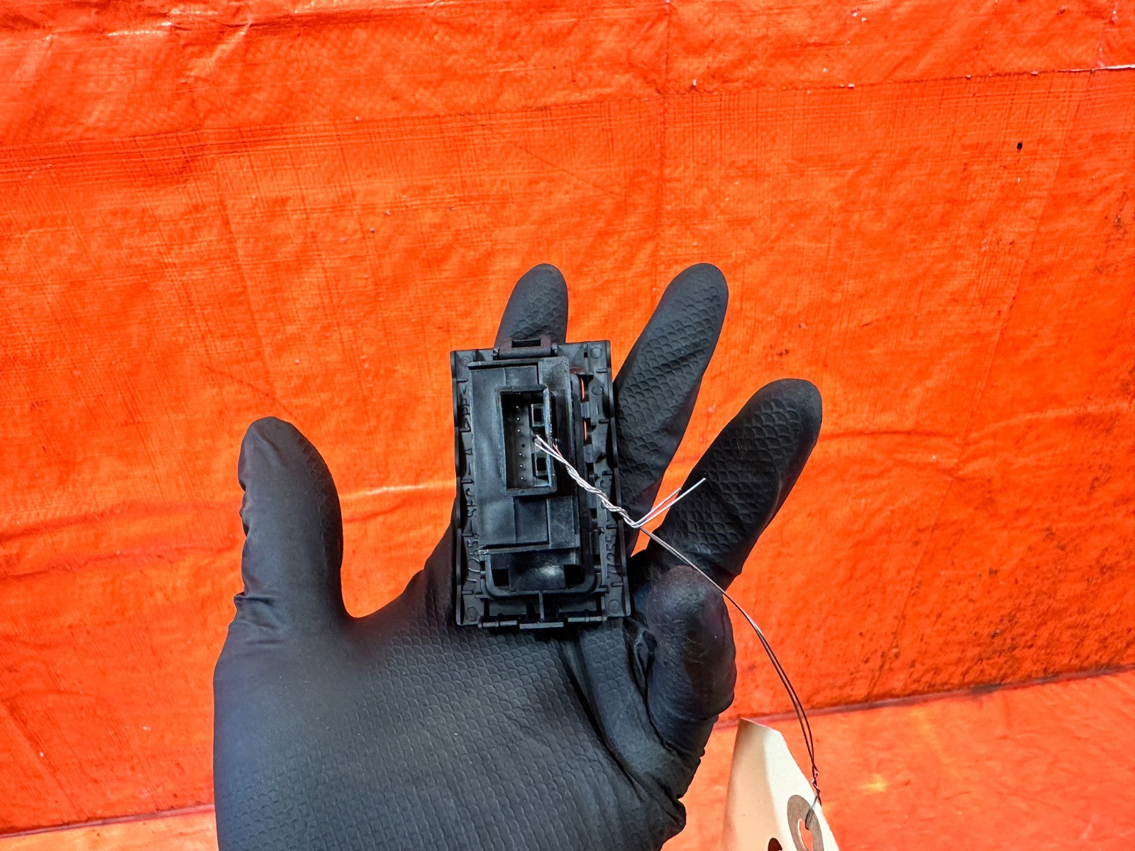 04 08 ACURA TSX DASH EMERGENCY HAZARD FLASHER BUTTON SWITCH OEM #3306