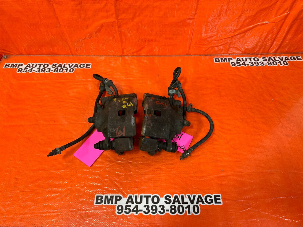 90 91 HONDA CRX BASE MODEL   FRONT BRAKE CALIPER SET CALIPERS LEFT RIGHT OEM #610