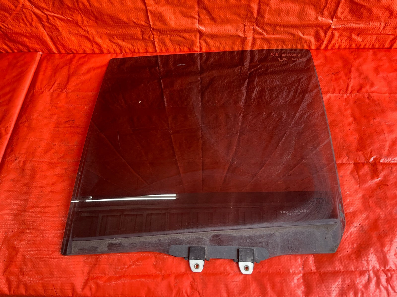 02 06 HONDA CR V CRV   DRIVER LEFT REAR   DOOR GLASS   OEM OE WINDOW0