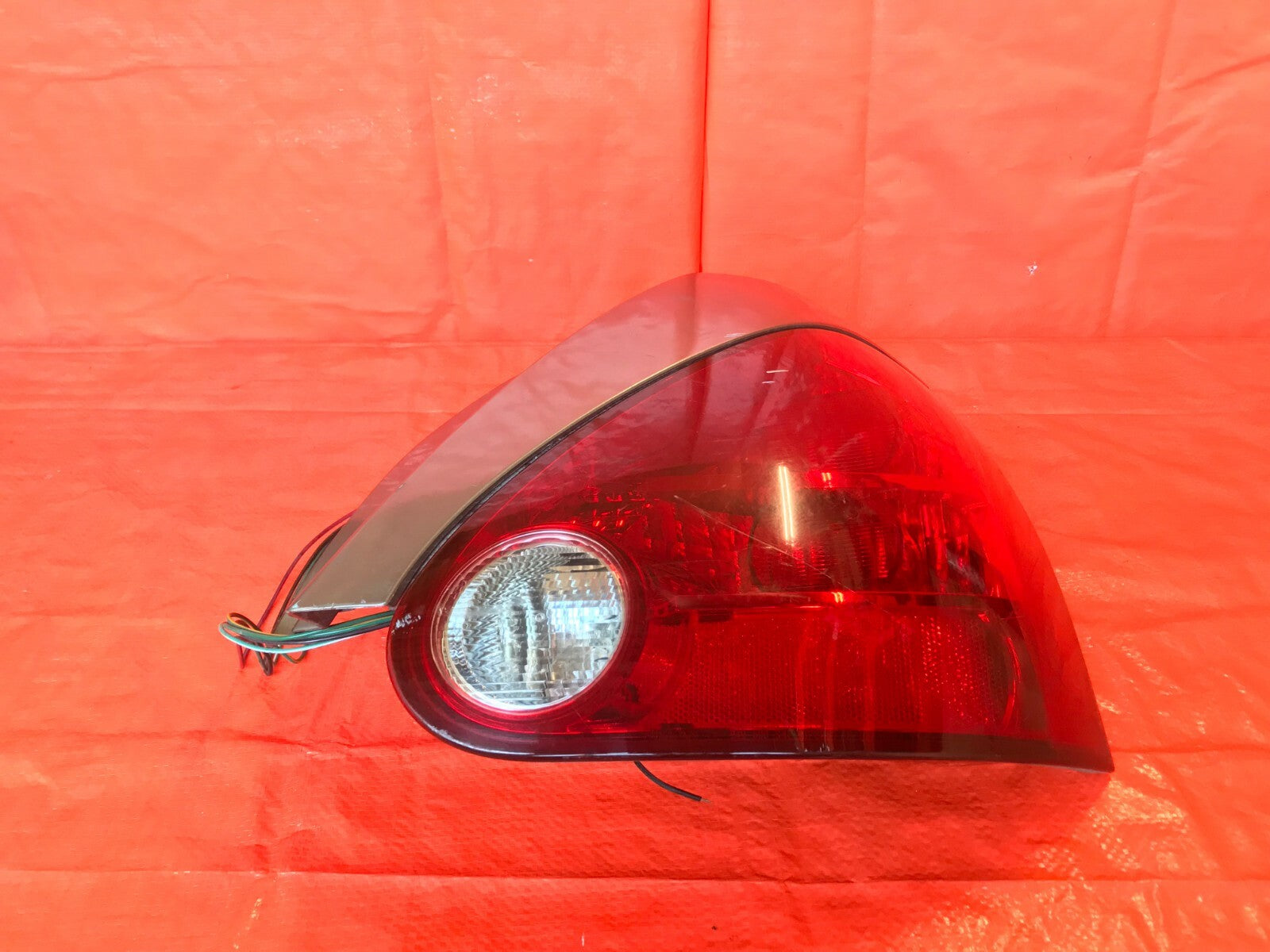 OEM 2006 2007 2008 NISSAN MAXIMA PASSENGER RIGHT TAIL LIGHT LAMP GRAY TRIM0
