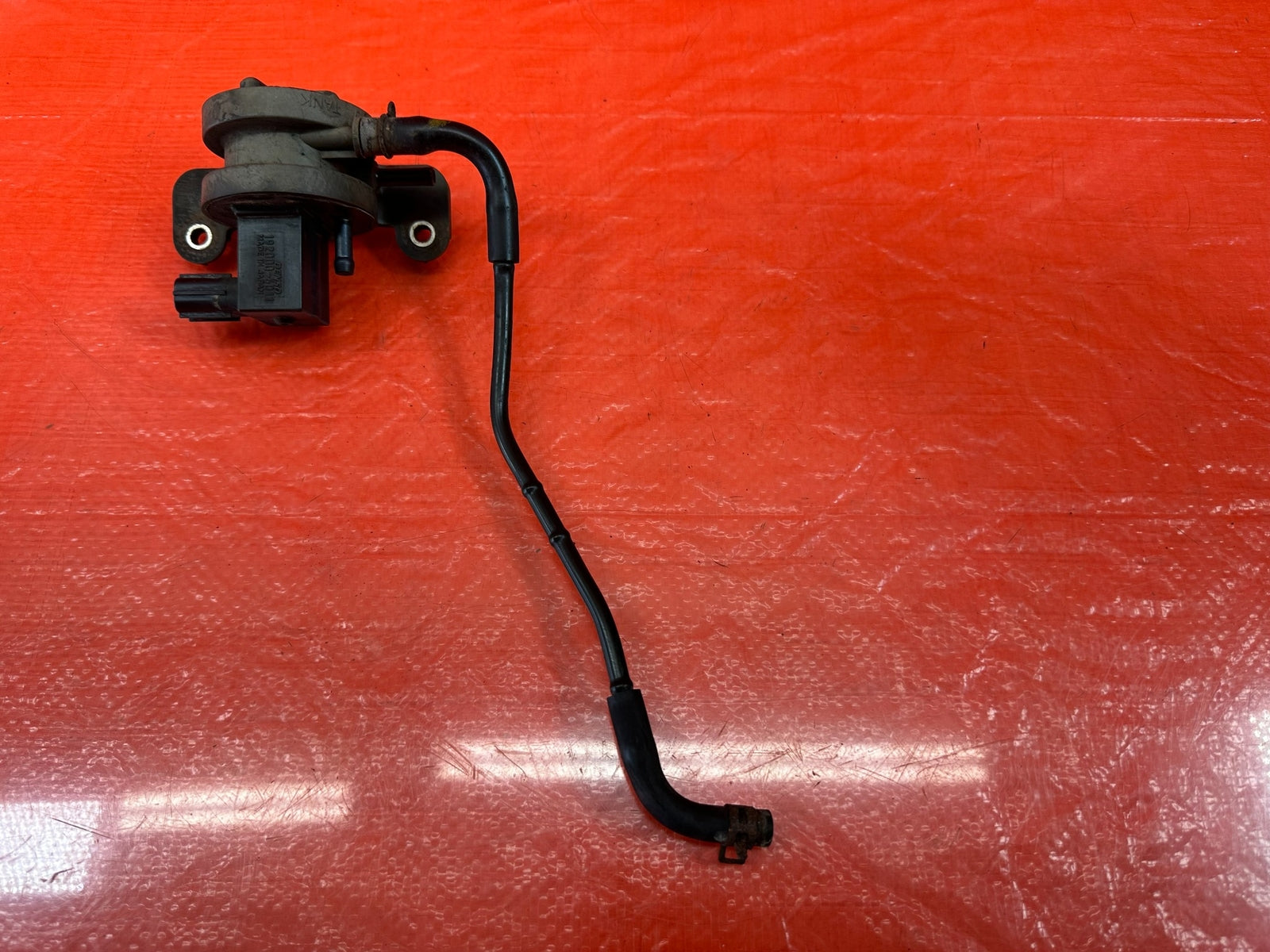 02 04 ACURA RSX   VACUUM PURGE CANISTER VENT   192000 6011   OEM #1837