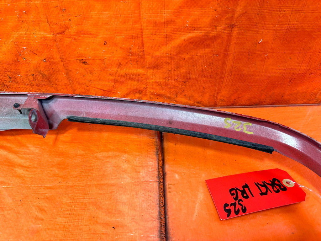 90 91 HONDA CIVIC HATCHBACK   FRONT BUMPER GRILLE INSERT  ASSEMBLY   OEM 32513