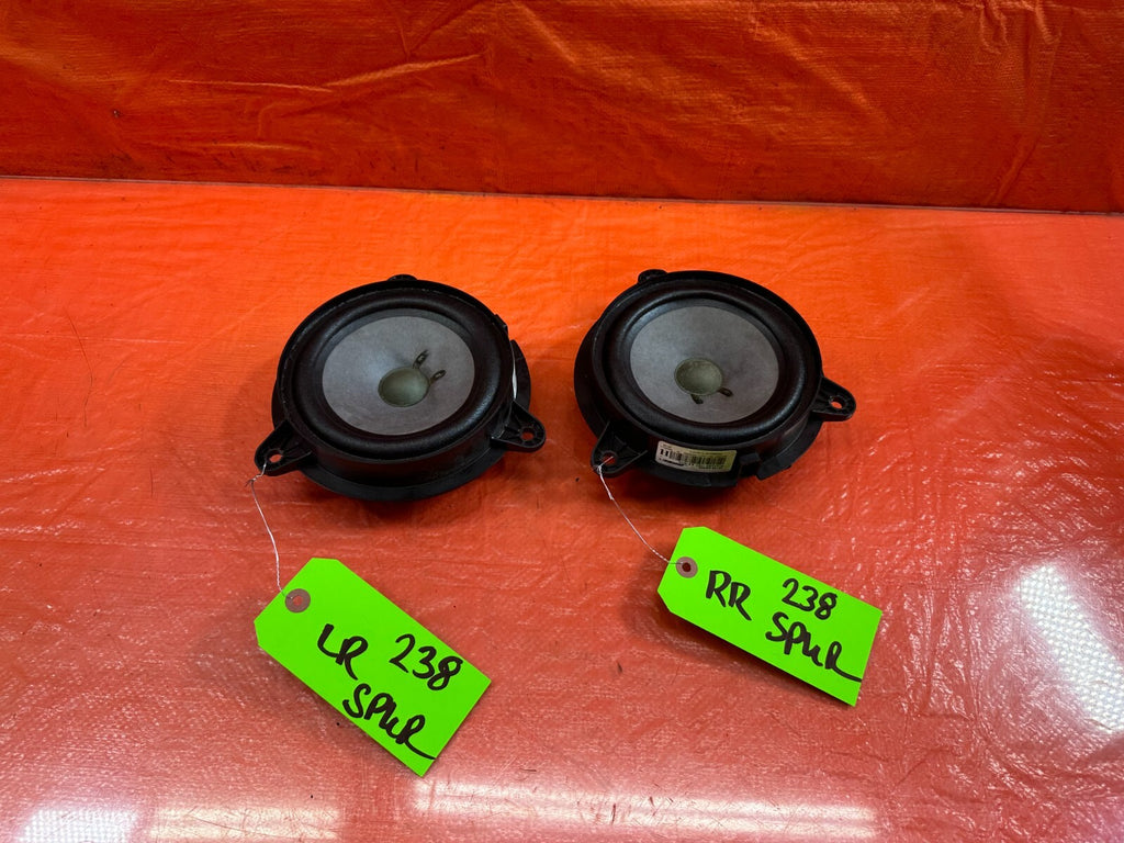 09 13 INFINITI G37 SEDAN   REAR SPEAKER SET LEFT & RIGHT SPEAKERS   OEM #2380