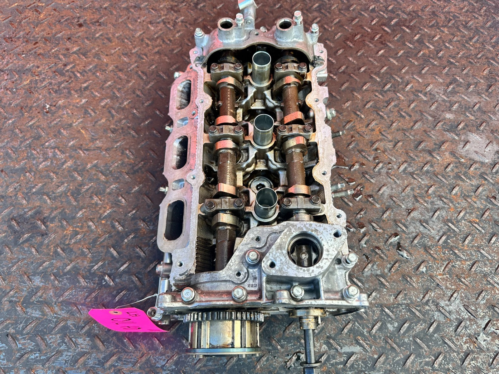 16 19 INFINITI Q50 17 18 Q60 3.0L   VR30DDTT CYLINDER HEAD   DRIVER LEFT   OEM 16
