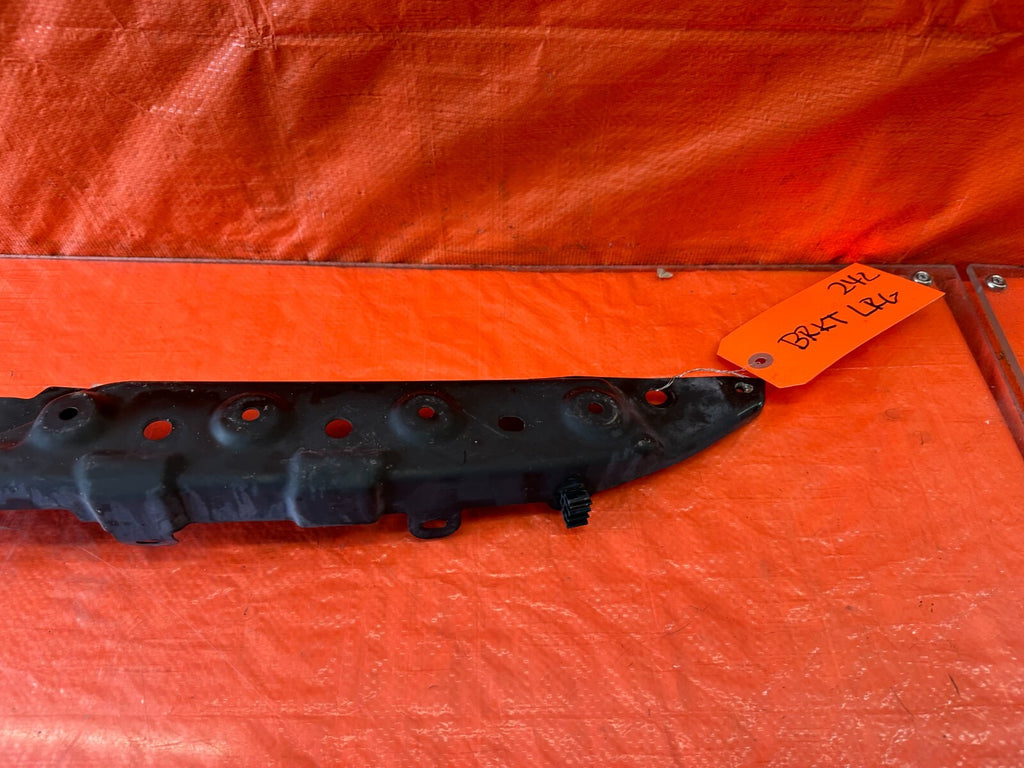 14 20 INFINITI Q50   FRONT RADIATOR SUPPORT UPPER RETAINER BRACKET   OEM #2426