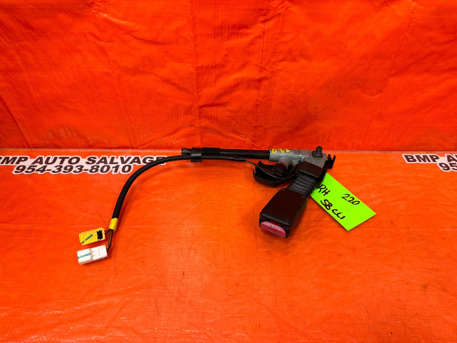 07 11 HONDA CIVIC SI SEDAN   PASSENGER RIGHT FRONT SEAT BELT CLIP BUCKLE OEM 2206