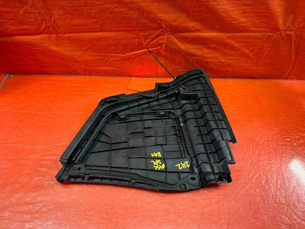 14 20 INFINITI Q50 Q60   BRAKE FLUID UNDER HOOD TRAY FRAME PLASTIC   OEM #2426