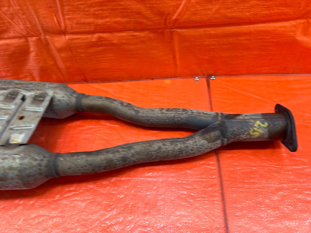 16 20 INFINITI Q50   RED SPORT 400 RWD   FACTORY DOWN PIPE MID PIPE   OEM #21515