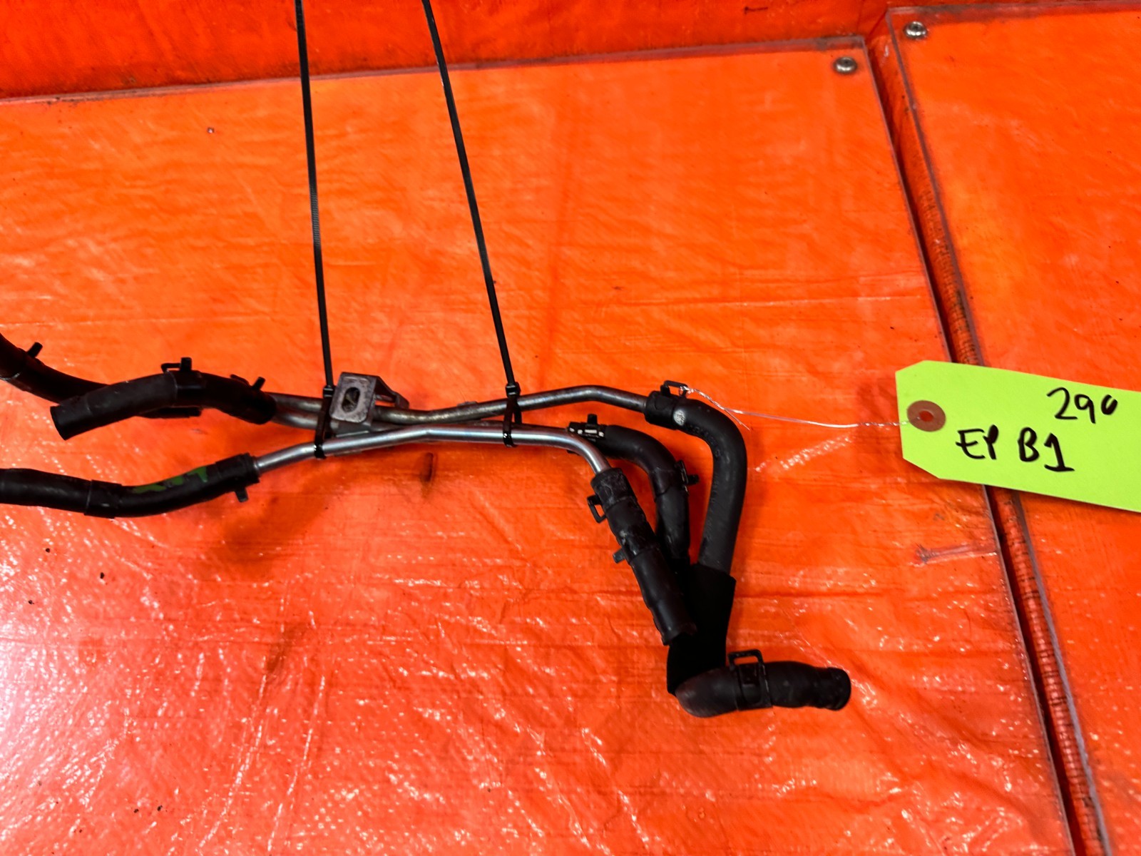 13 16 HYUNDAI GENESIS COUPE 3.8L   FUEL RETURN LINES   G6DJ   OEM #2992