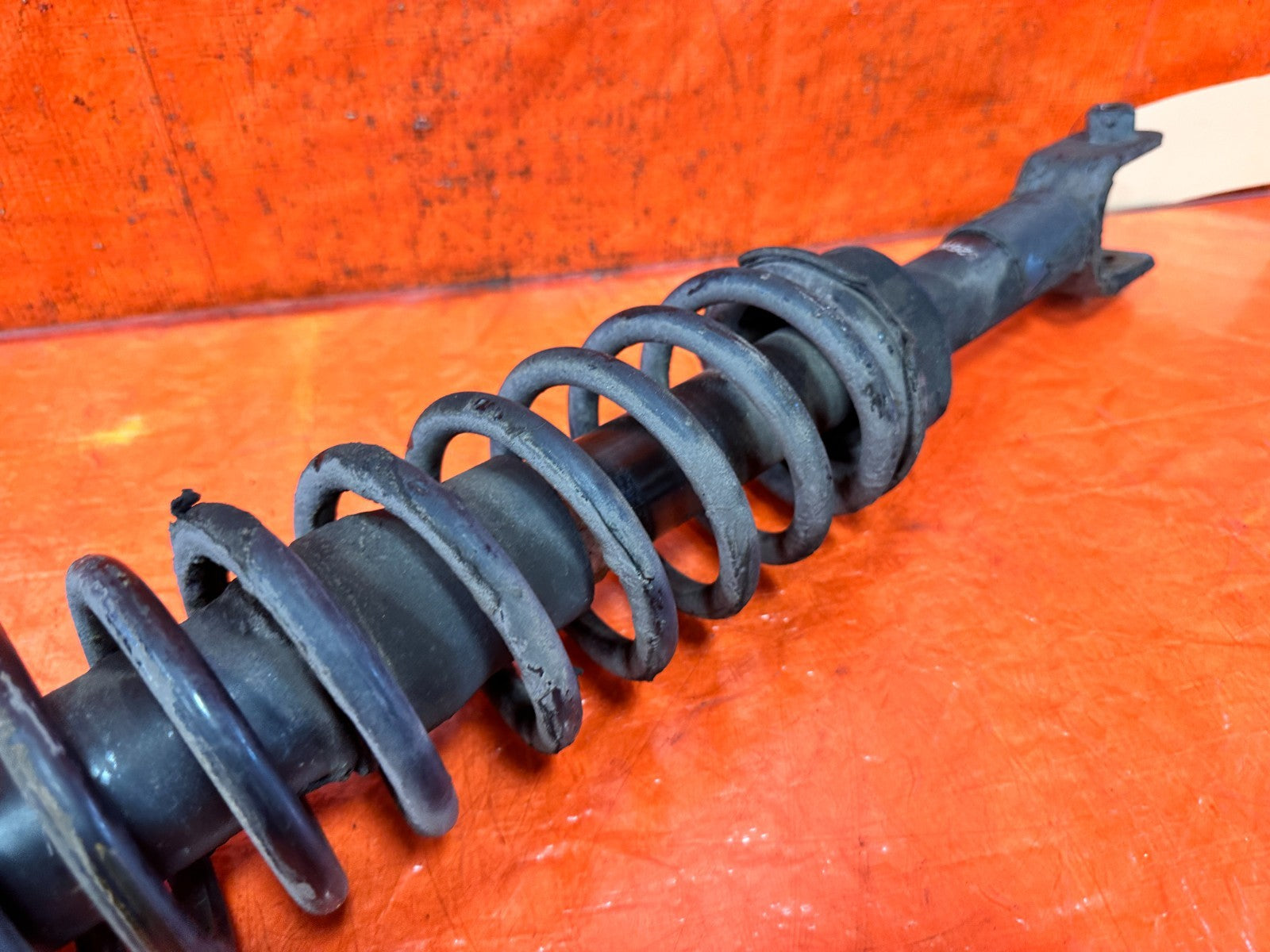 90 91 HONDA CIVIC HATCHBACK REAR SHOCKS & SPRINGS LEFT AND RIGHT FACTORY OEM 3259