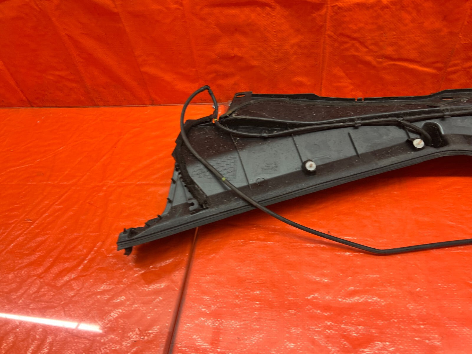 09 14 ACURA TSX   WINDSHIELD WIPER COWL TRIM PLASTIC BEZEL   OEM FACTORY #16814
