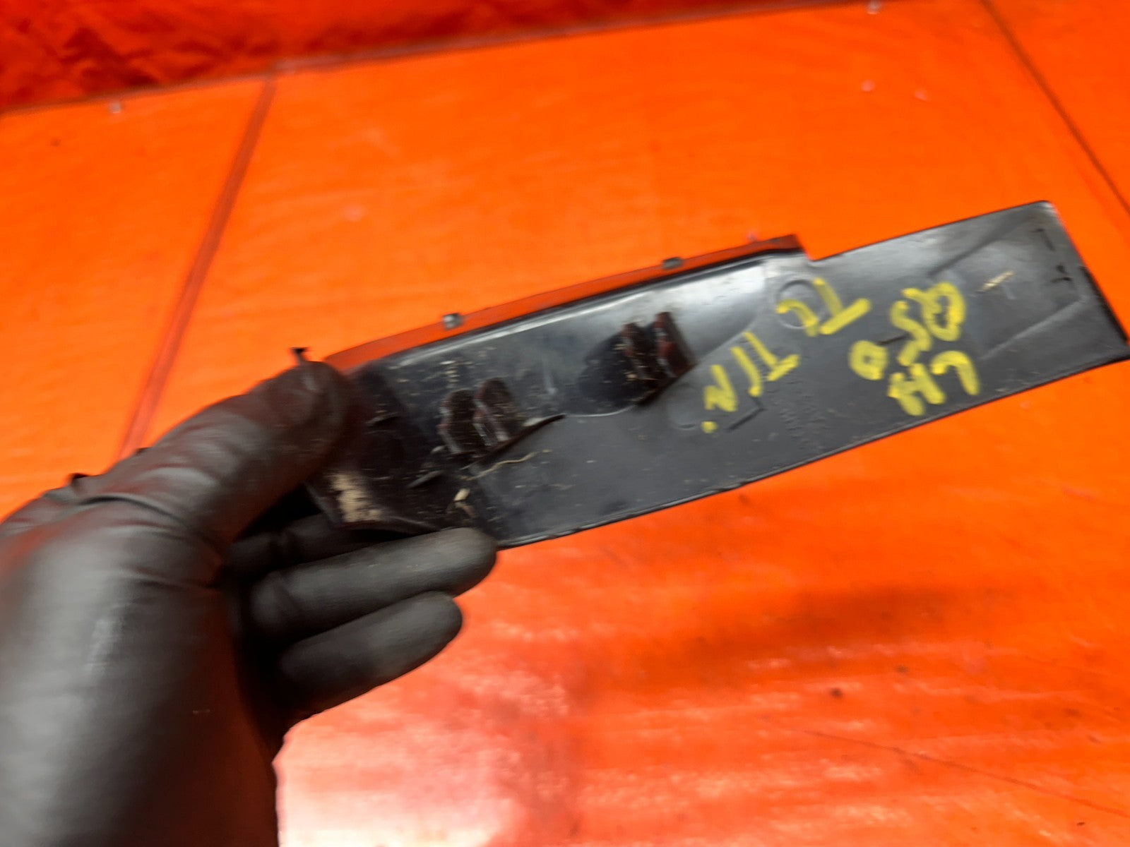 14-24 INFINITI Q50 4D 3.7L 3.0T LEFT DRIVER TRUNK LID TAIL LIGHT COVER TRIM #Q5010