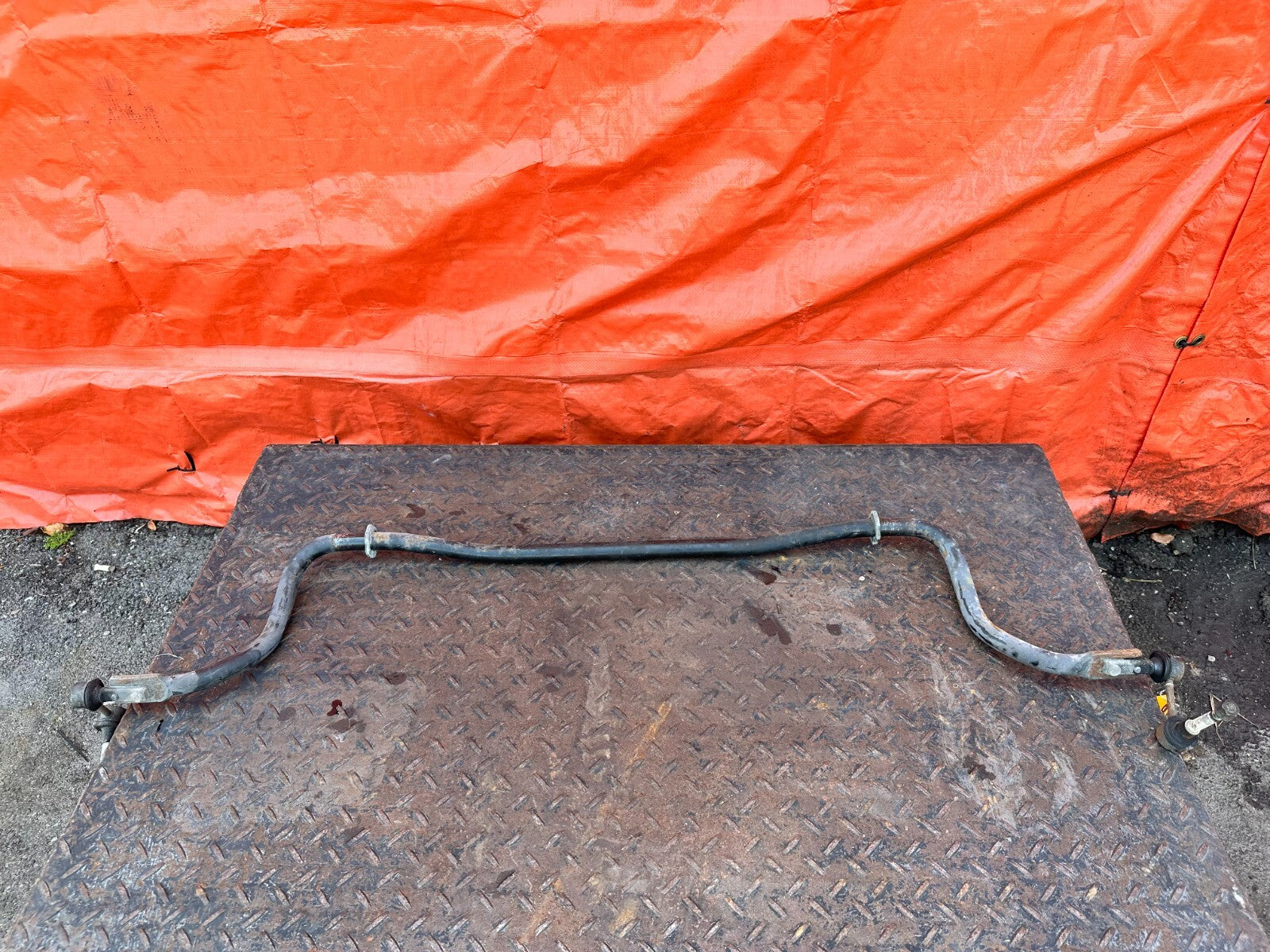 02 04 LEXUS SC430   FRONT SWAY ANTI ROLL STABILIZER BAR   OEM FACTORY #2888
