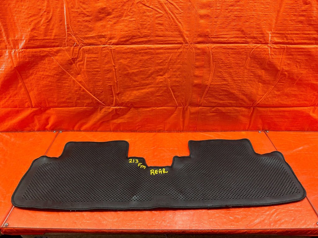 02 05 HONDA CIVIC SI EP3 HATCHBACK   REAR FLOOR MAT CARPET RUG   OEM FACTORY 2139
