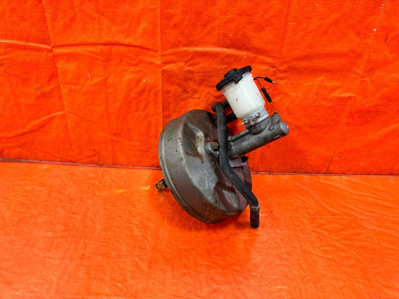 96 97 HONDA DEL SOL   BRAKE BOOSTER & MASTER CYLINDER   OEM FACTORY OE #2950