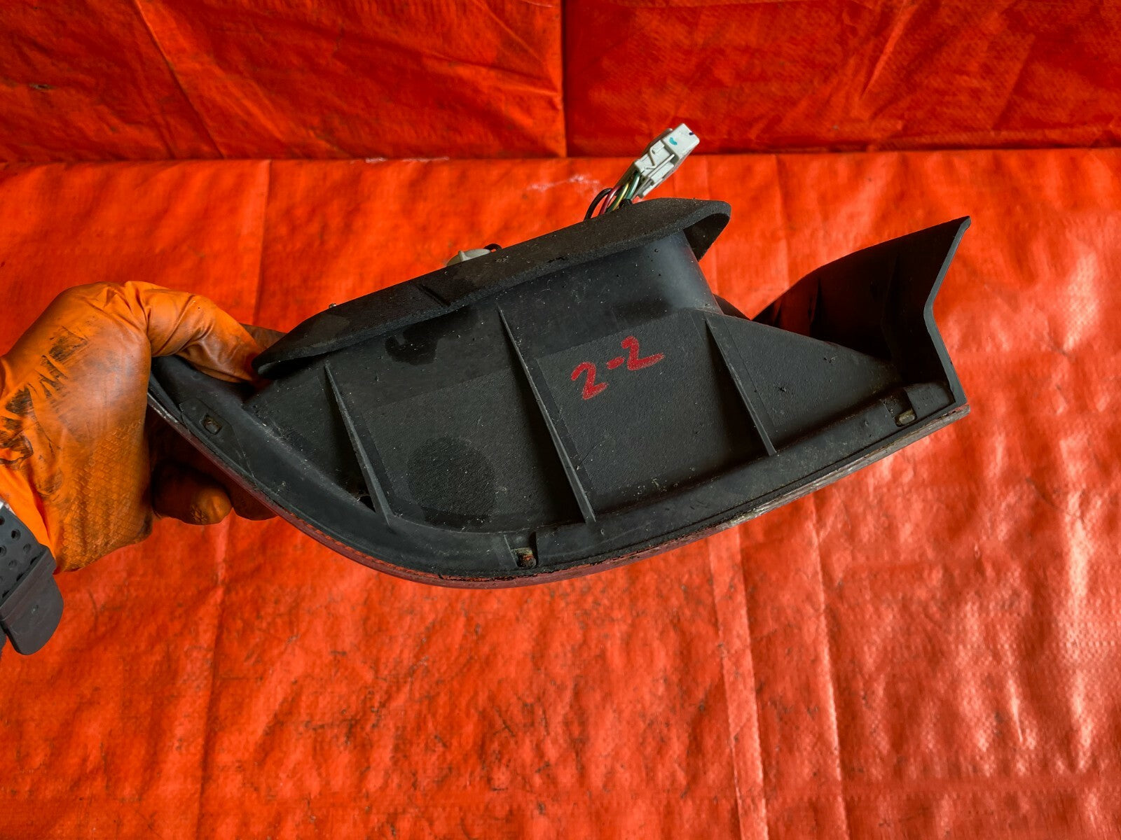 96 00 HONDA CIVIC EX COUPE   PASSENGER RIGHT TAIL LIGHT LAMP   OEM   FLAW FLAW7