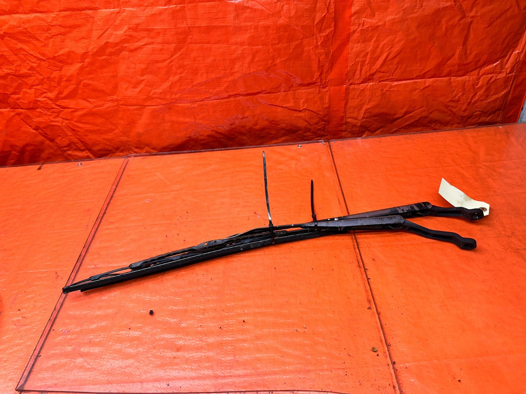 94-01 ACURA INTEGRA FRONT WINDSHIELD WIPER ARMS PAIR LEFT RIGHT OEM #34010