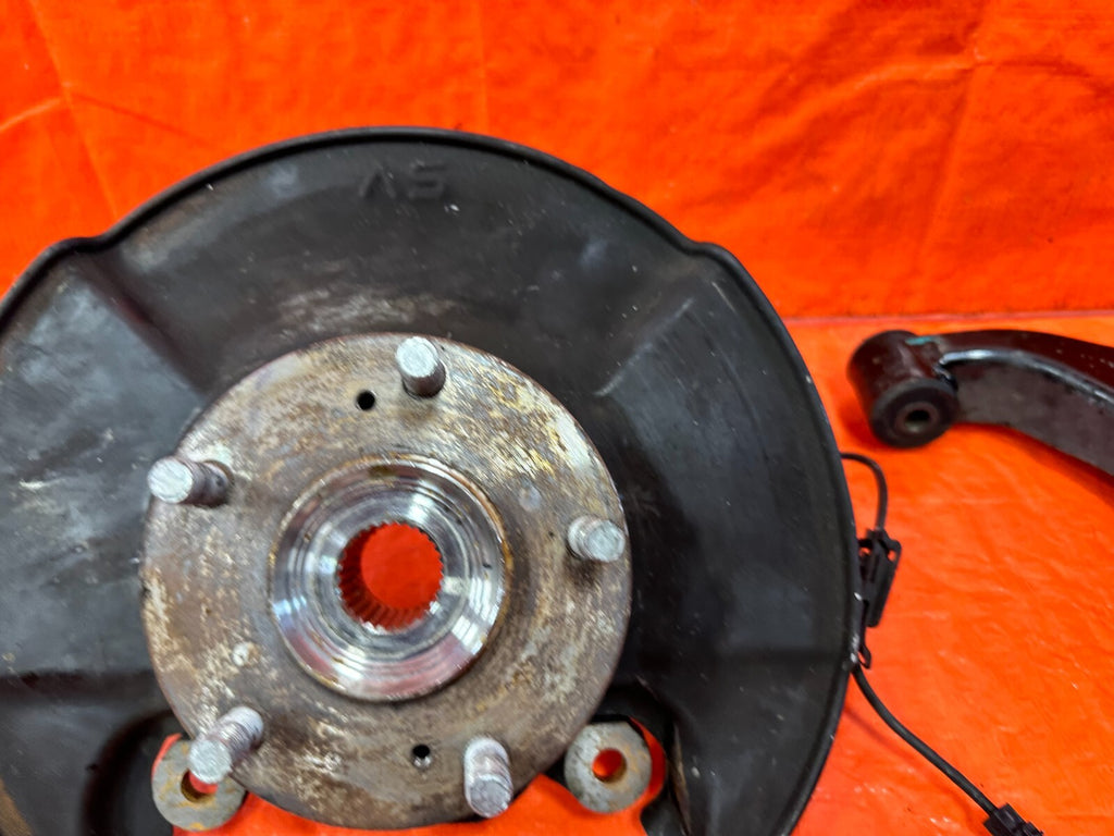 06 11 HONDA CIVIC SI   DRIVER LEFT FRONT SPINDLE KNUCKLE HUB 36MM   OEM OE #2865