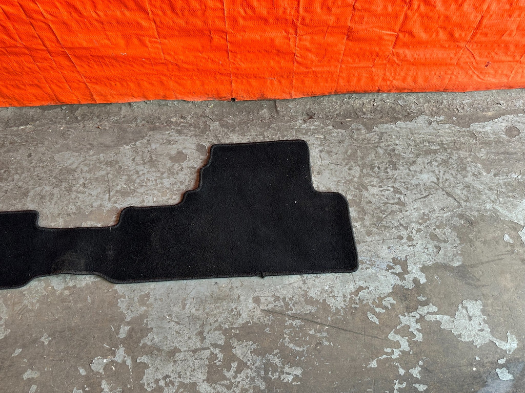 08 15 INFINITI G37 & Q60    2D COUPE   REAR FLOOR MAT   BLACK   OEM #1884