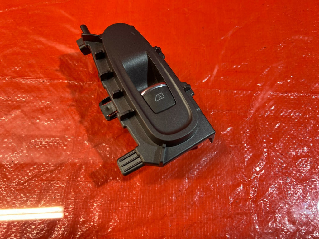 14 20 INFINITI Q50   PASSENGER RIGHT REAR DOOR LOCK ACTUATOR LATCH   OEM #1054