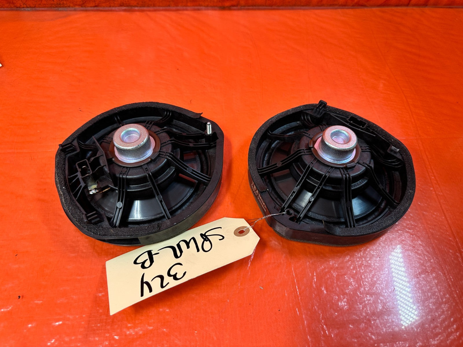 18 22 HONDA ACCORD   REAR SPEAKERS   LEFT AND RIGHT DRIVER PASSENGER   OEM #3248