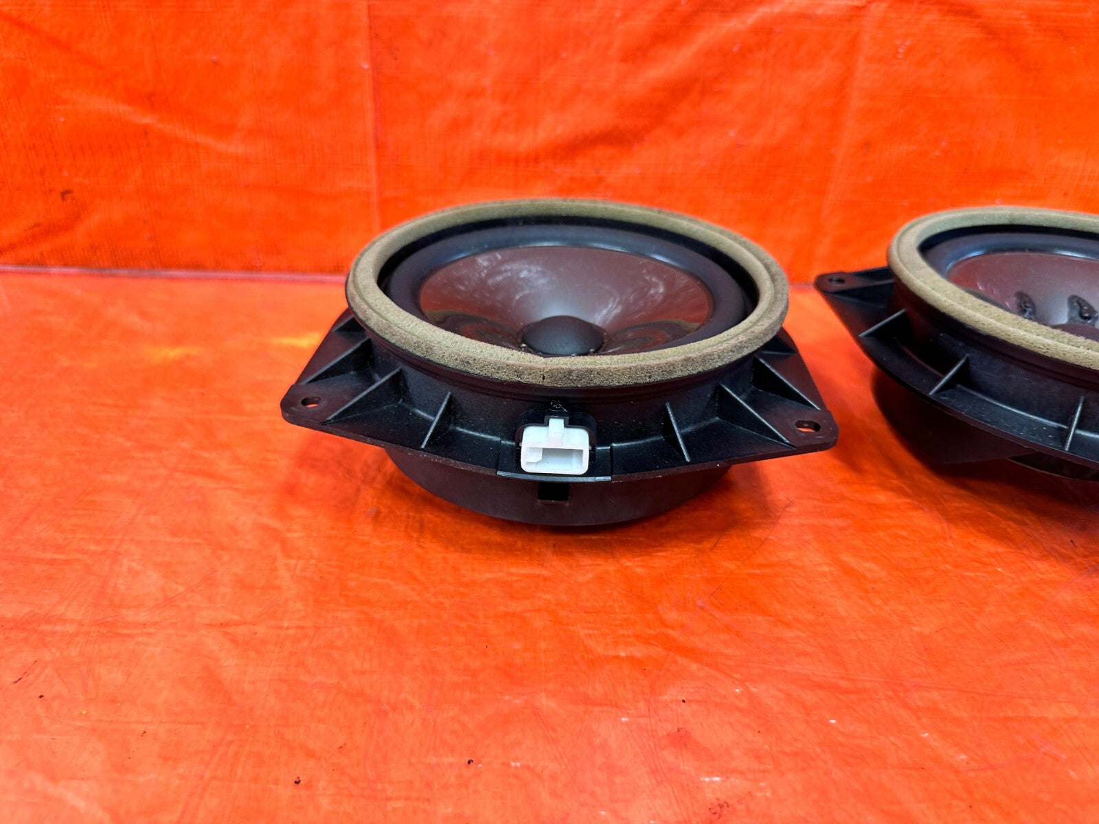 FRS BRZ & 86   LEFT & RIGHT FRONT DOOR MOUNTED AUDIO SPEAKERS OEM #2933