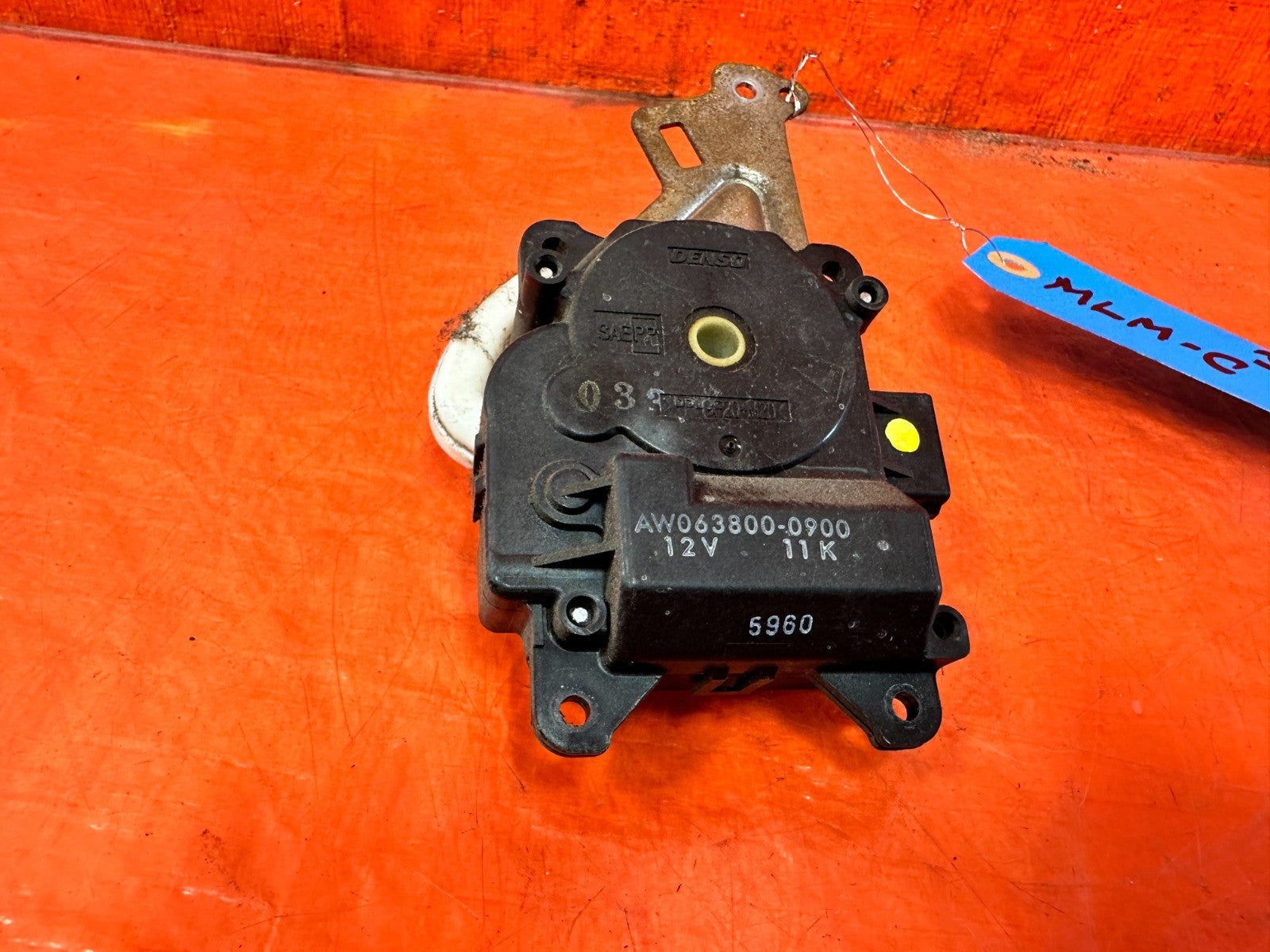06 11 HONDA CIVIC   AC MOTOR   PART # AW063800 0900   OEM FACTORY #3071