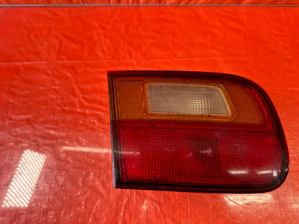 92 95 HONDA CIVIC   COUPE & SEDAN DRIVER LEFT TRUNK INNER TAIL LIGHT LAMP  OEM 16