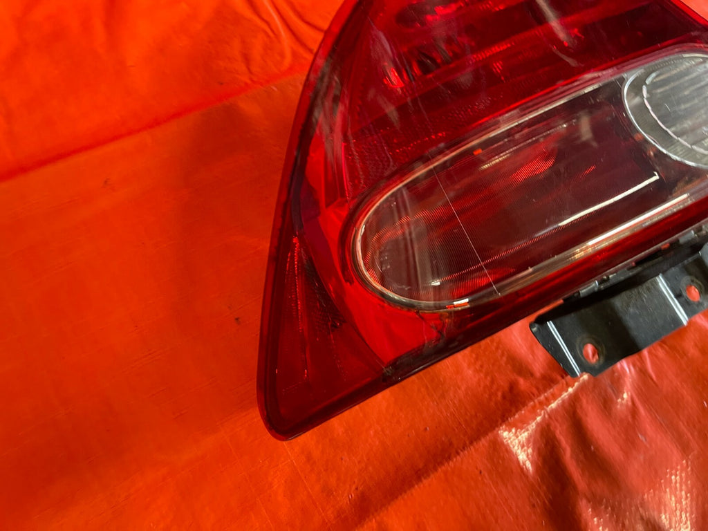06 08 HONDA CIVIC   4 DOOR SEDAN   DRIVER LEFT OUTER TAIL LIGHT LAMP   DEPO5