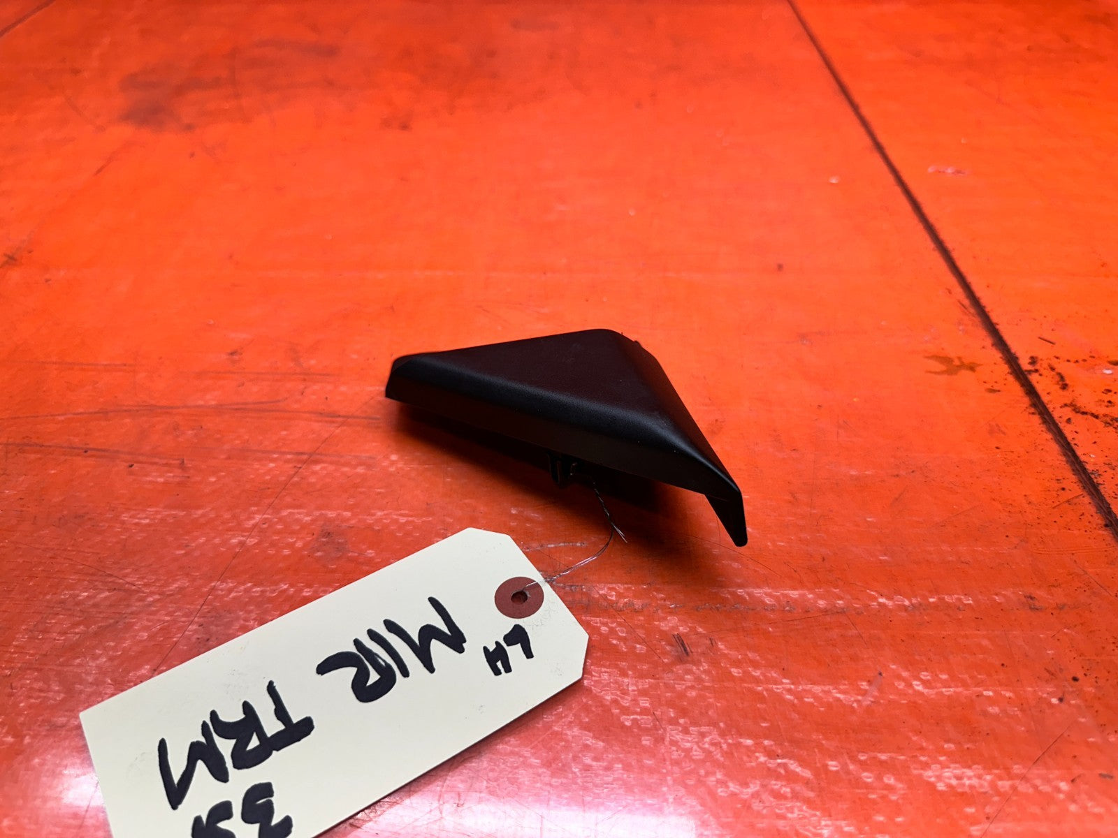 1994 2001 ACURA INTEGRA LEFT DRIVER DOOR MIRROR INNER CORNER TRIM LH OEM #3315