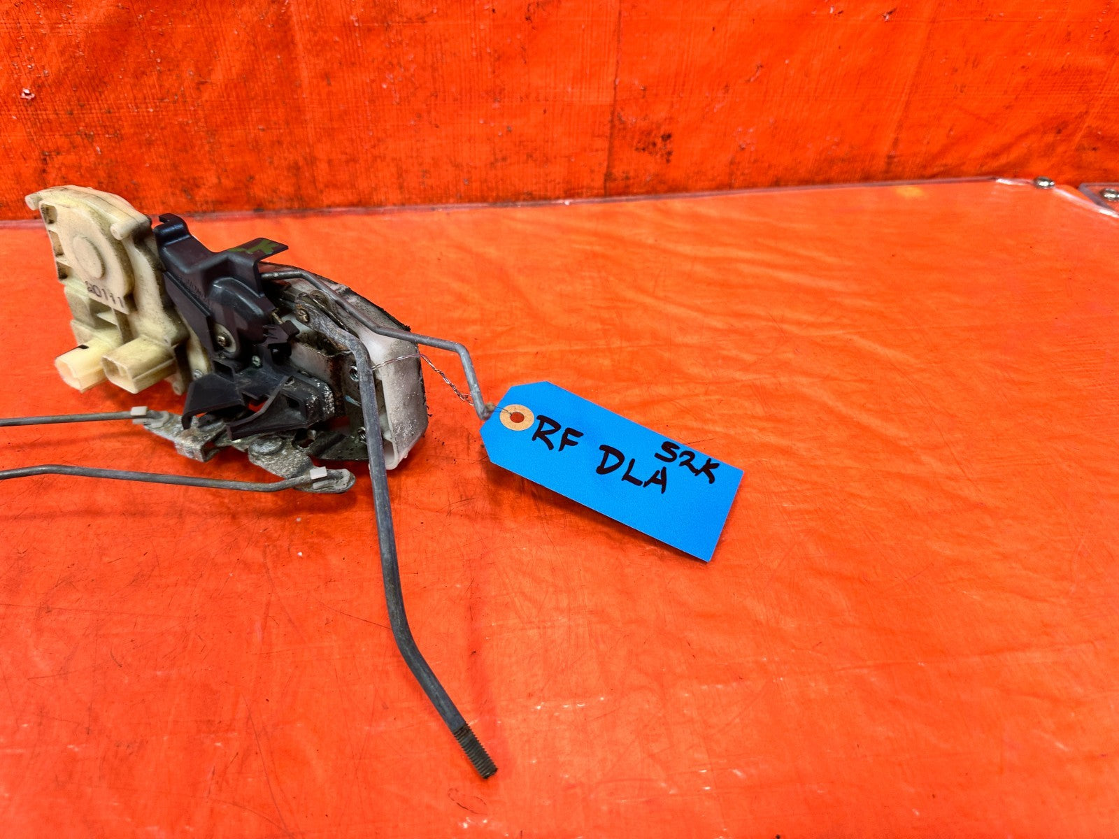 00 09 HONDA S2000   AP1   PASSENGER RIGHT DOOR LOCK ACTUATOR COMPLETE OEM #S2K1