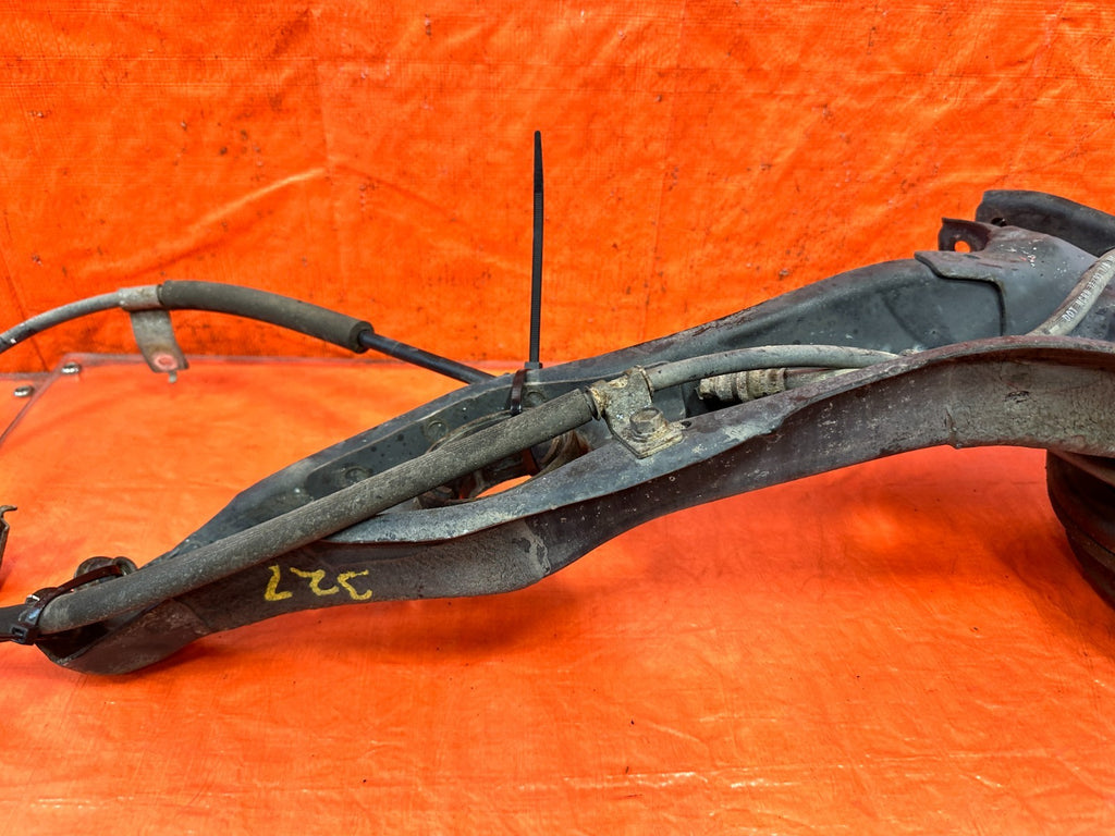 92 95 HONDA CIVIC   PASSENGER RIGHT REAR TRAILING ARM LOWER ARM   OEM 32717