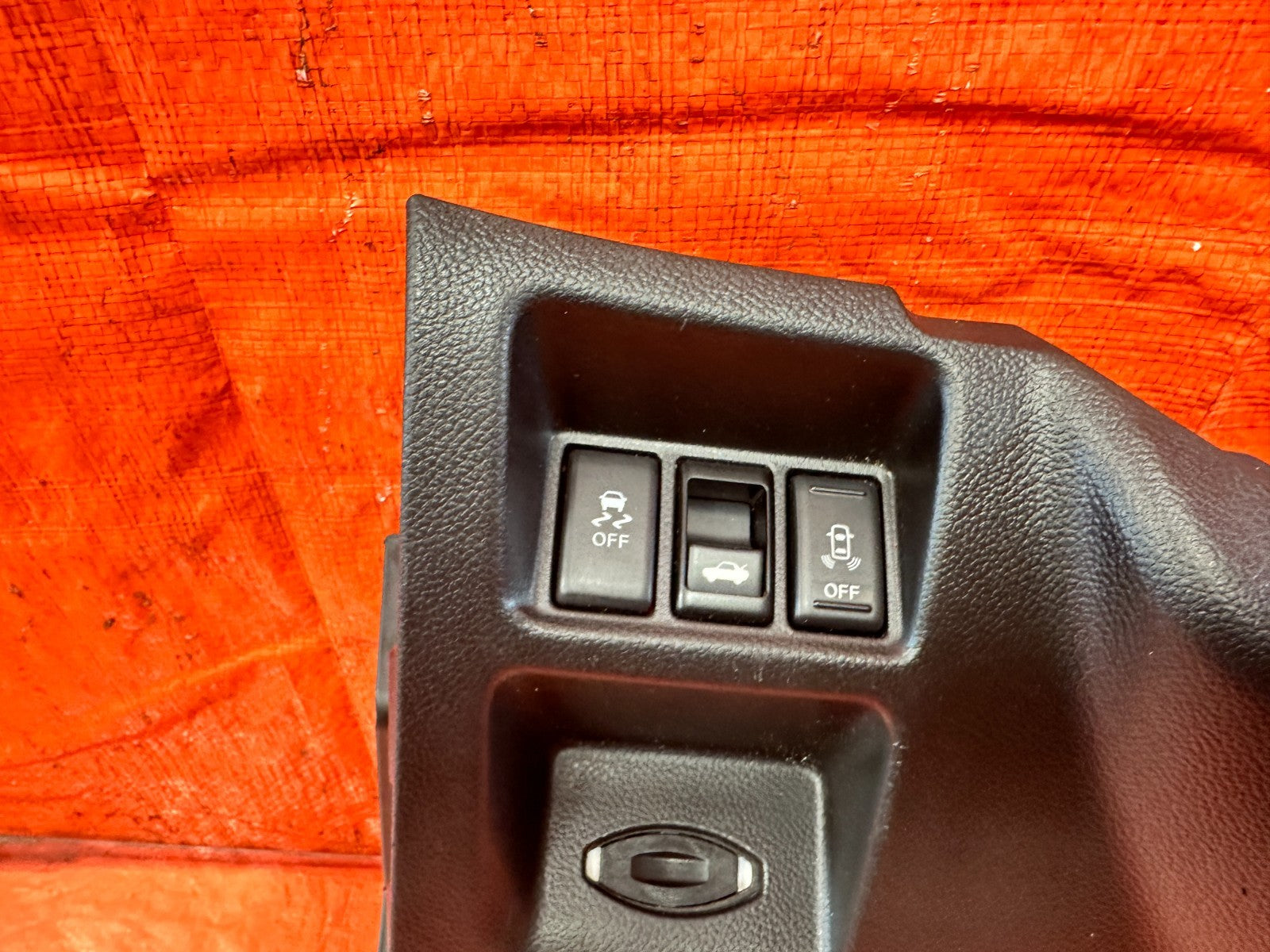 08 13 INFINITI G37 COUPE 2D   KNEE TRIM UNDER STEERING COLUMN LOWER COVER 3291