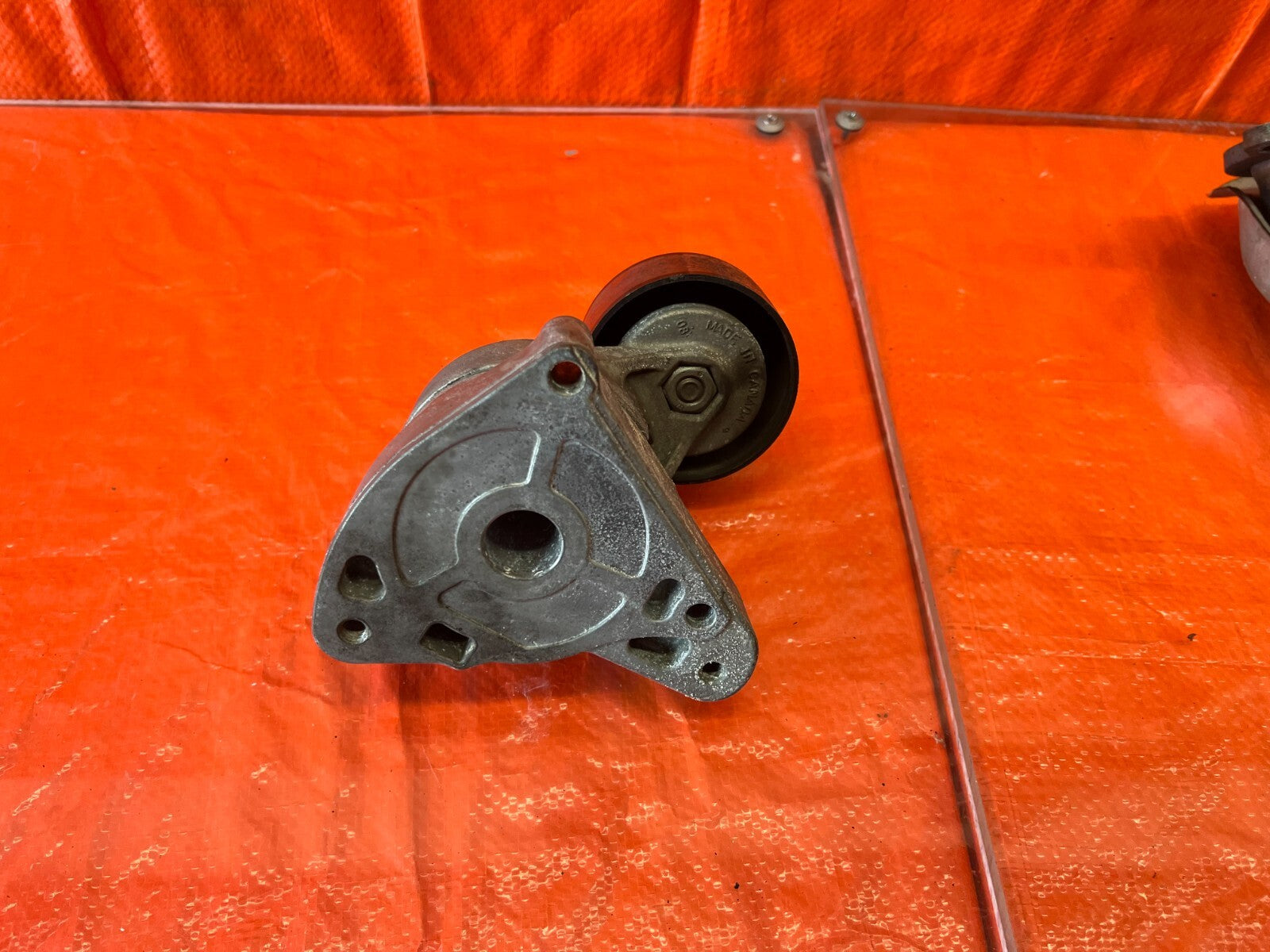 06 11 HONDA CIVIC SI K20Z3   ENGINE BELT TENSIONER   31170 RAA A02   OEM #1357