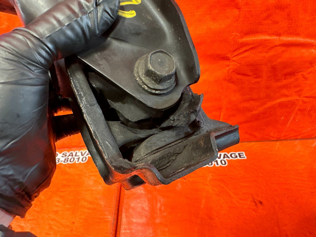 92 01 HONDA PRELUDE AT FRONT ENGINE STIFFENER TRANSMISSION BRACKET   OEM OE #2529