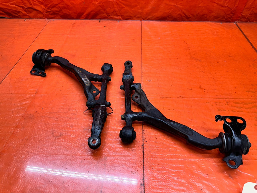 94 01 ACURA INTEGRA FRONT LOWER CONTROL ARMS LCA LEFT RIGHT PAIR OEM #33112