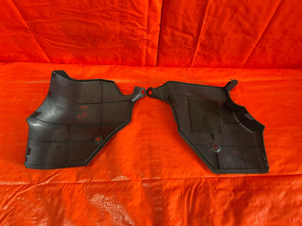99 01 HONDA CR V CRV   KICK PANEL SET   DRIVER LEFT PASSENGER RIGHT   OEM OE8