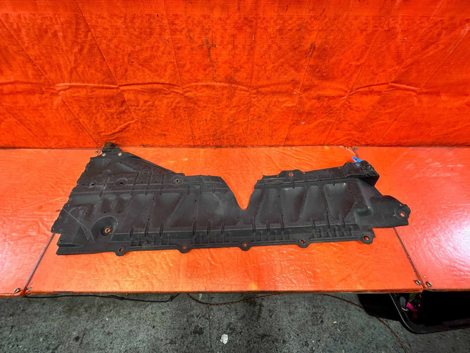 09 15 INFINITI G37 Q60 CONVERTIBLE REAR TRUNK FLOOR TRIM PANEL 74815 JJ50A #3298