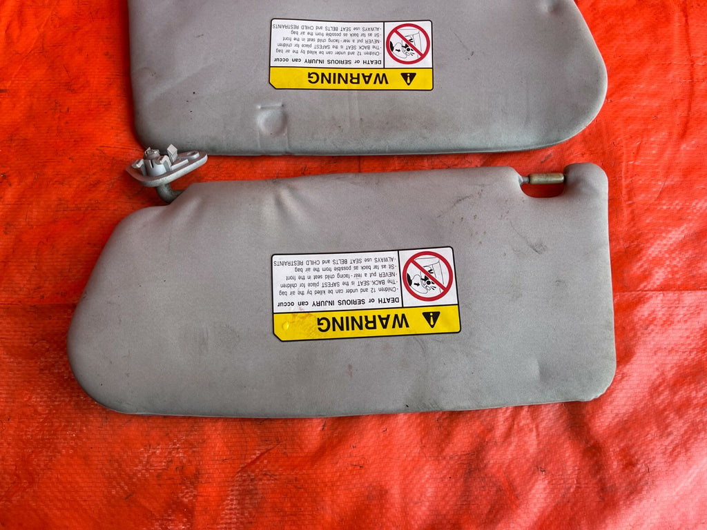 04 05 LANCER EVOLUTION EVO 8 VIII   NON SUNROOF MODEL   SUN VISOR SET LEFT RIGHT4